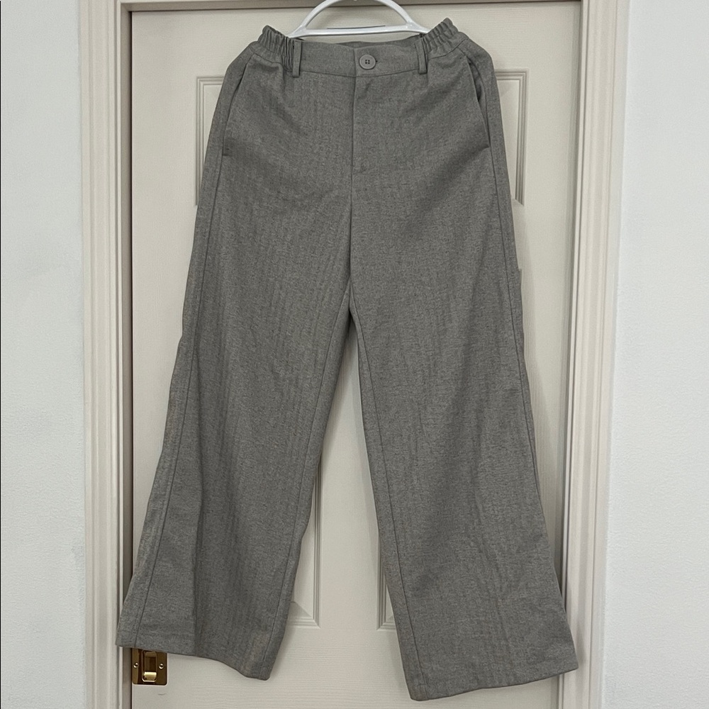 Forever 21 women Classic Gray Dress Pants Elegant wide leg pants